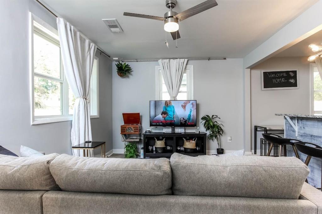 West End Bungalow Perfect To Work, Play, & Escape 애틀랜타 외부 사진