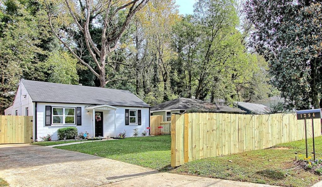 West End Bungalow Perfect To Work, Play, & Escape 애틀랜타 외부 사진